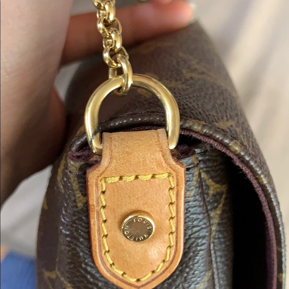 Authentic Favorite MM Monogram - Picture 4 of 13